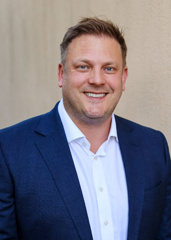 Dr Daniel Benson